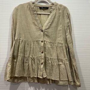 Zara Women’s Linen Top with Scallop Bottom